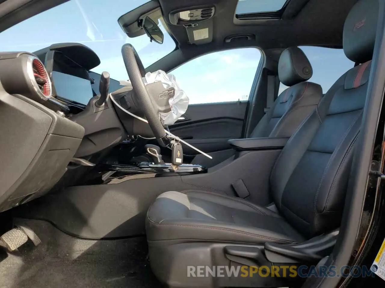 7 fotografías del automóvil dañado KL77LJEPXSC043602 CHEVROLET TRAX 2RS 2025