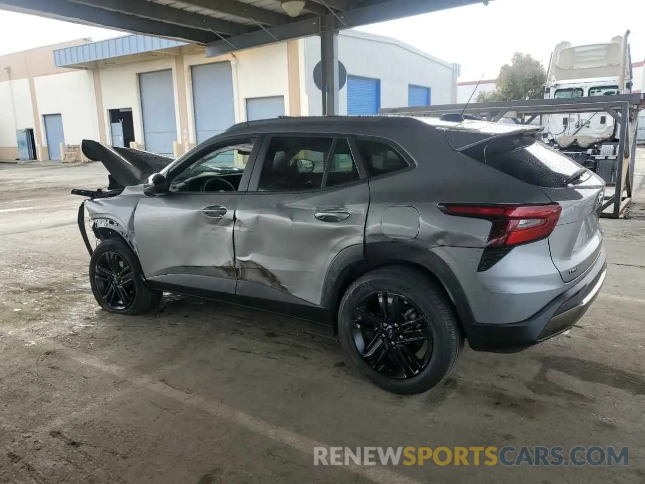 2 fotografías del automóvil dañado KL77LKE21RC207825 CHEVROLET TRAX ACTIV 2024