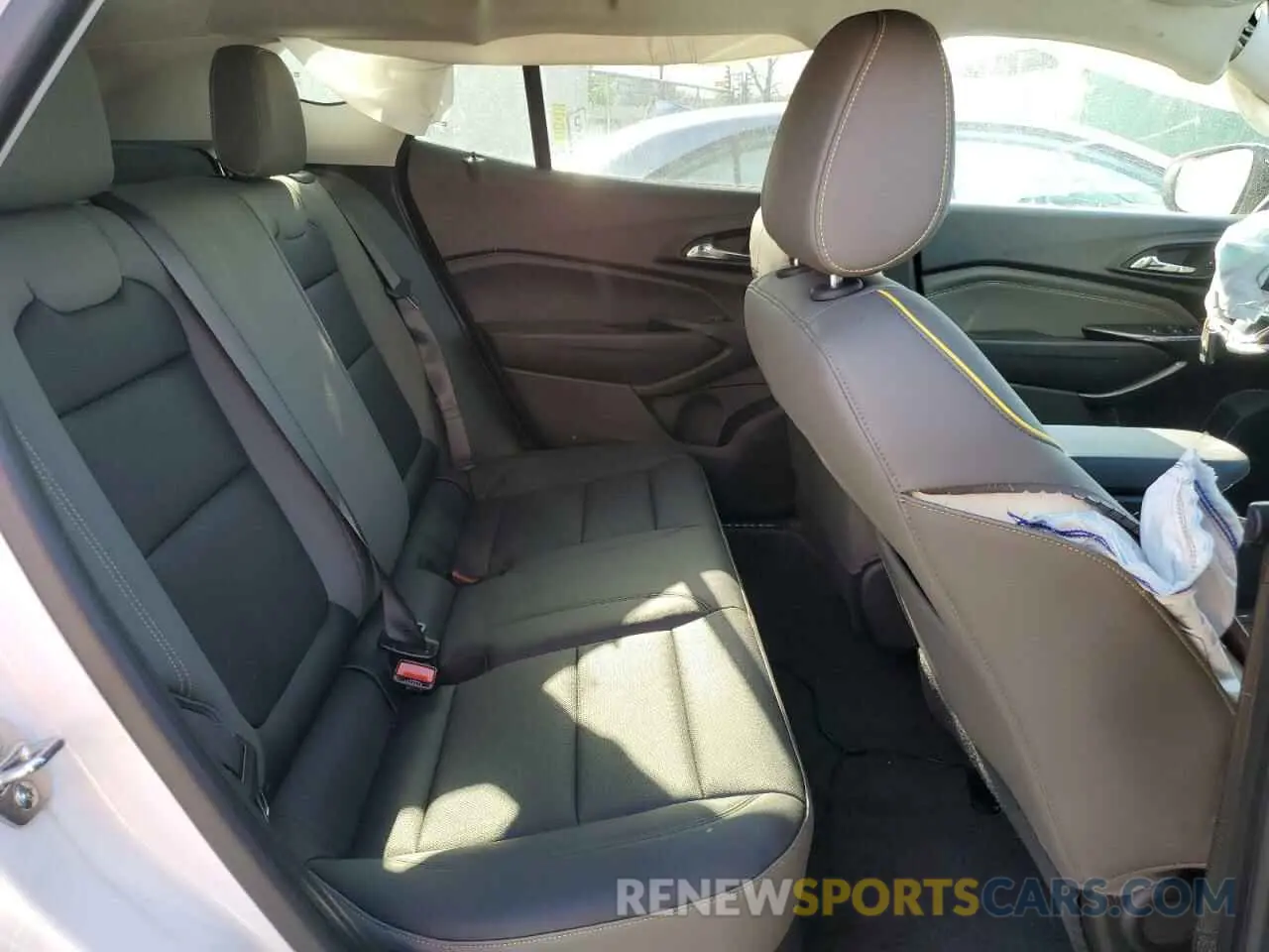 11 fotografías del automóvil dañado KL77LKE21RC229663 CHEVROLET TRAX ACTIV 2024