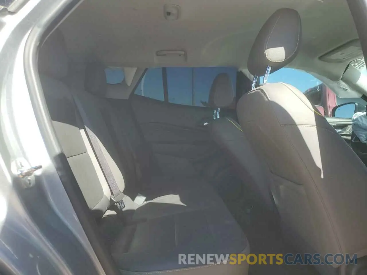 11 fotografías del automóvil dañado KL77LKE22RC159901 CHEVROLET TRAX ACTIV 2024