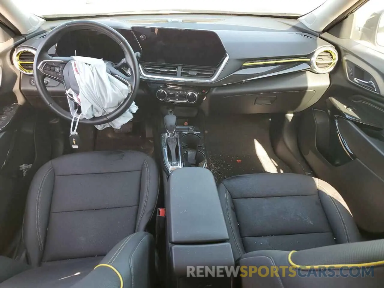 8 fotografías del automóvil dañado KL77LKE27RC186897 CHEVROLET TRAX ACTIV 2024