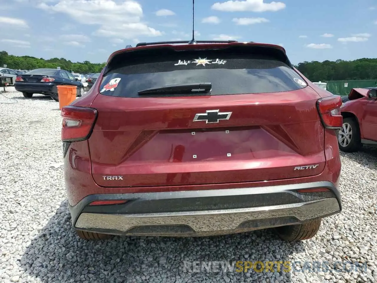 6 fotografías del automóvil dañado KL77LKE28RC141659 CHEVROLET TRAX ACTIV 2024