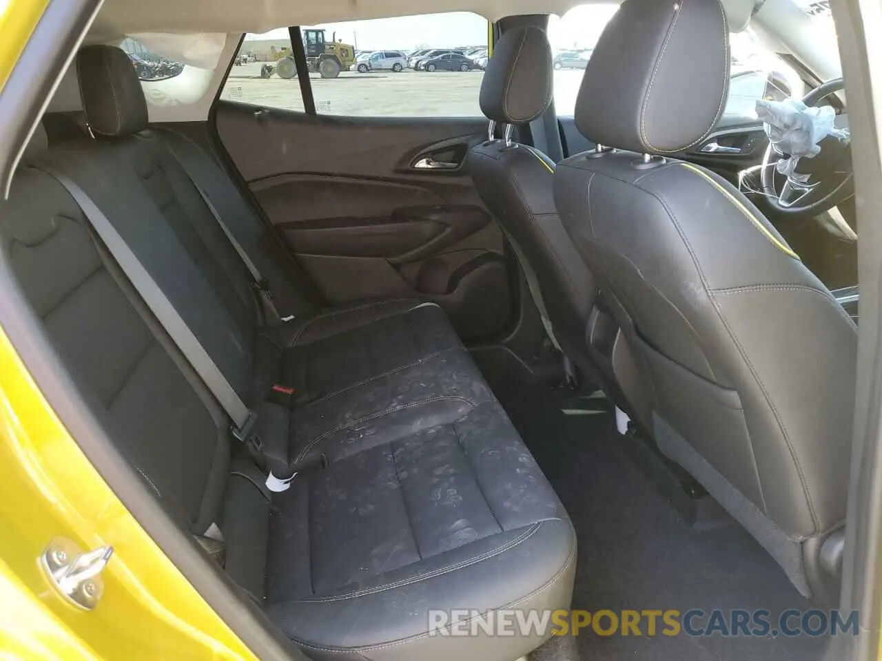 11 fotografías del automóvil dañado KL77LKE2XRC023385 CHEVROLET TRAX ACTIV 2024