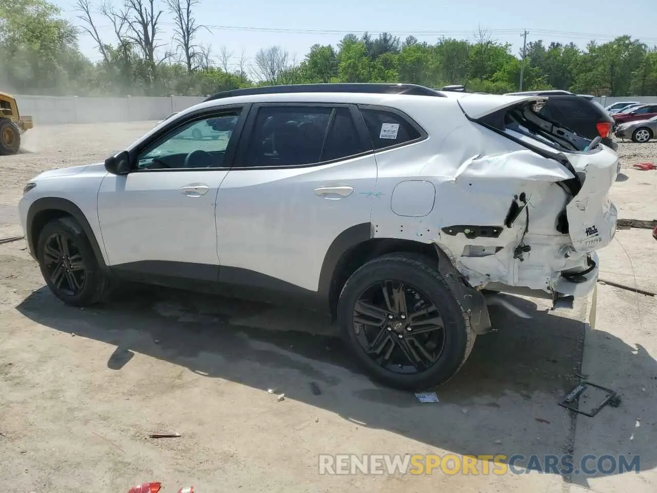 2 fotografías del automóvil dañado KL77LKEP2SC044927 CHEVROLET TRAX ACTIV 2025