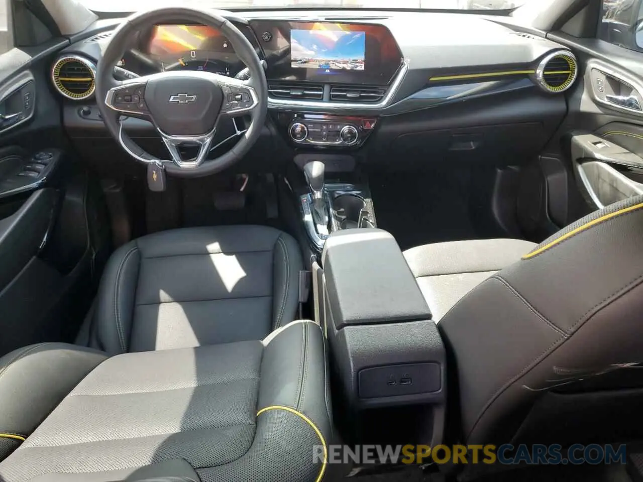 8 fotografías del automóvil dañado KL77LKEP2SC047911 CHEVROLET TRAX ACTIV 2025
