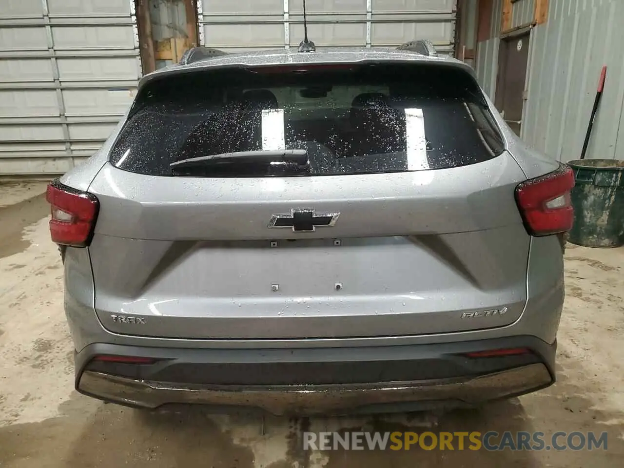 6 fotografías del automóvil dañado KL77LKEP2SC126320 CHEVROLET TRAX ACTIV 2025