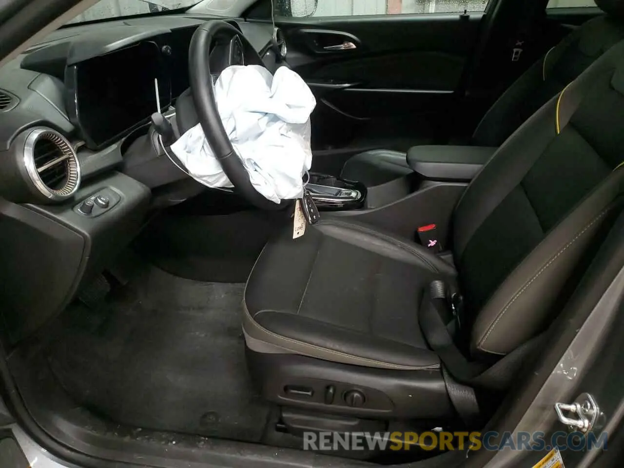 7 fotografías del automóvil dañado KL77LKEP2SC126320 CHEVROLET TRAX ACTIV 2025