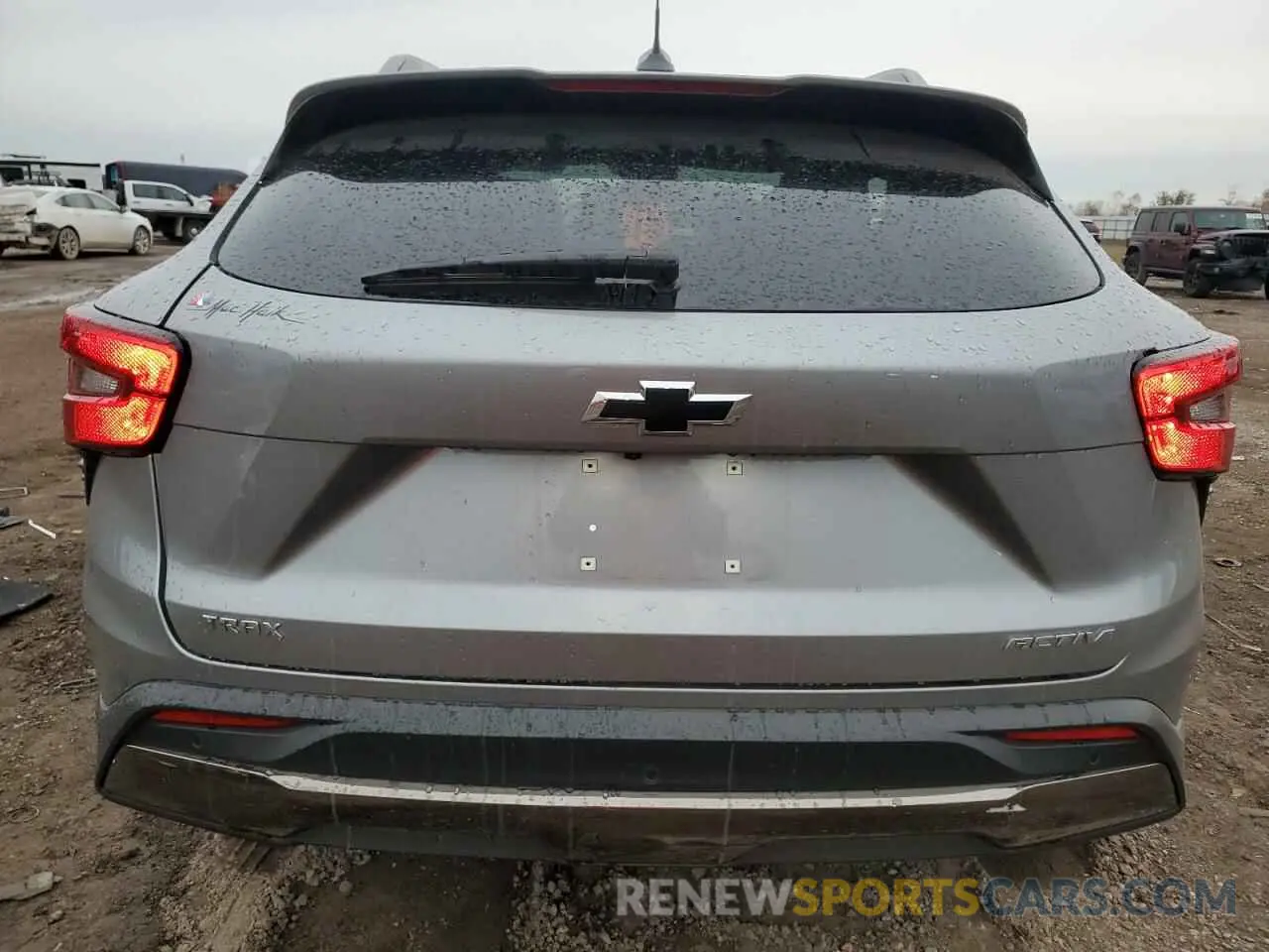 6 fotografías del automóvil dañado KL77LKEP4SC052592 CHEVROLET TRAX ACTIV 2025