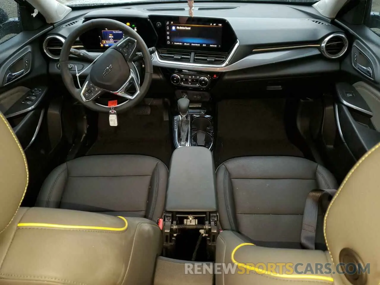 8 fotografías del automóvil dañado KL77LKEP4SC052592 CHEVROLET TRAX ACTIV 2025