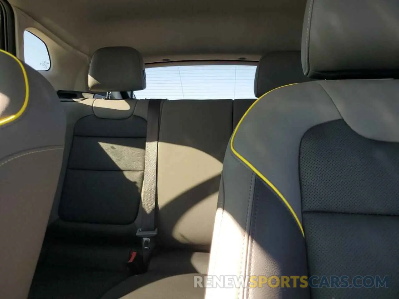 10 fotografías del automóvil dañado KL77LKEP4SC065732 CHEVROLET TRAX ACTIV 2025