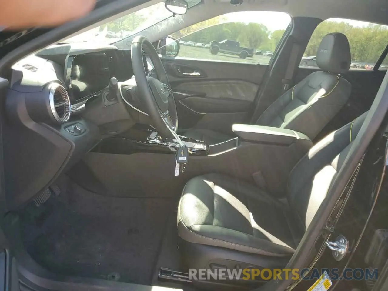 7 fotografías del automóvil dañado KL77LKEP4SC065732 CHEVROLET TRAX ACTIV 2025