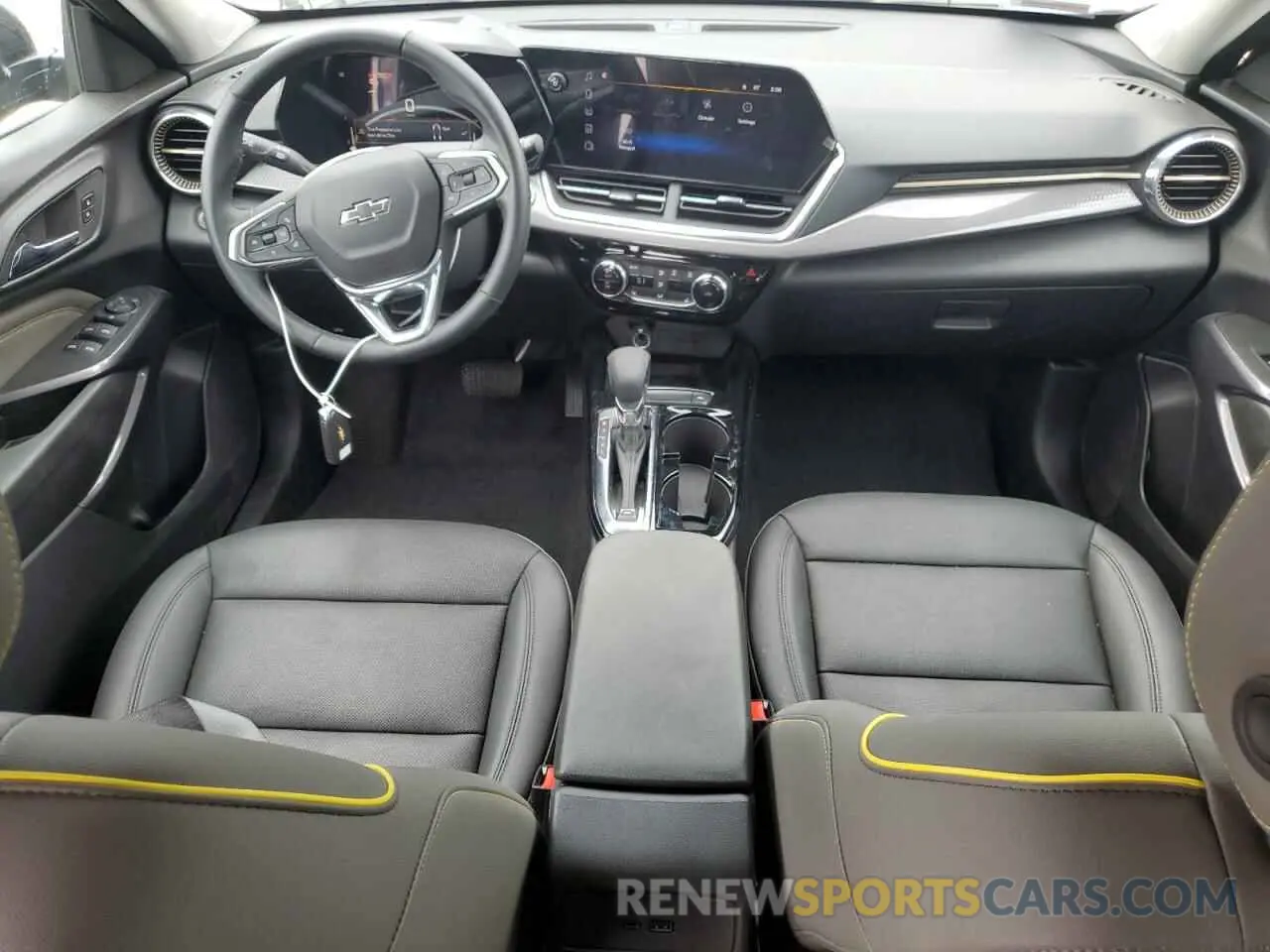 8 fotografías del automóvil dañado KL77LKEP5SC146884 CHEVROLET TRAX ACTIV 2025