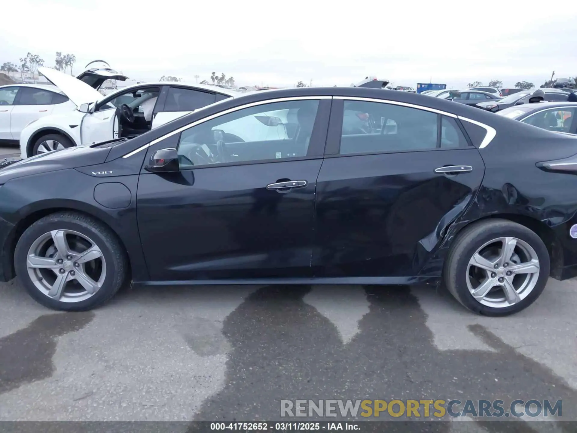 14 fotografías del automóvil dañado 1G1RC6S53KU114797 CHEVROLET VOLT 2019