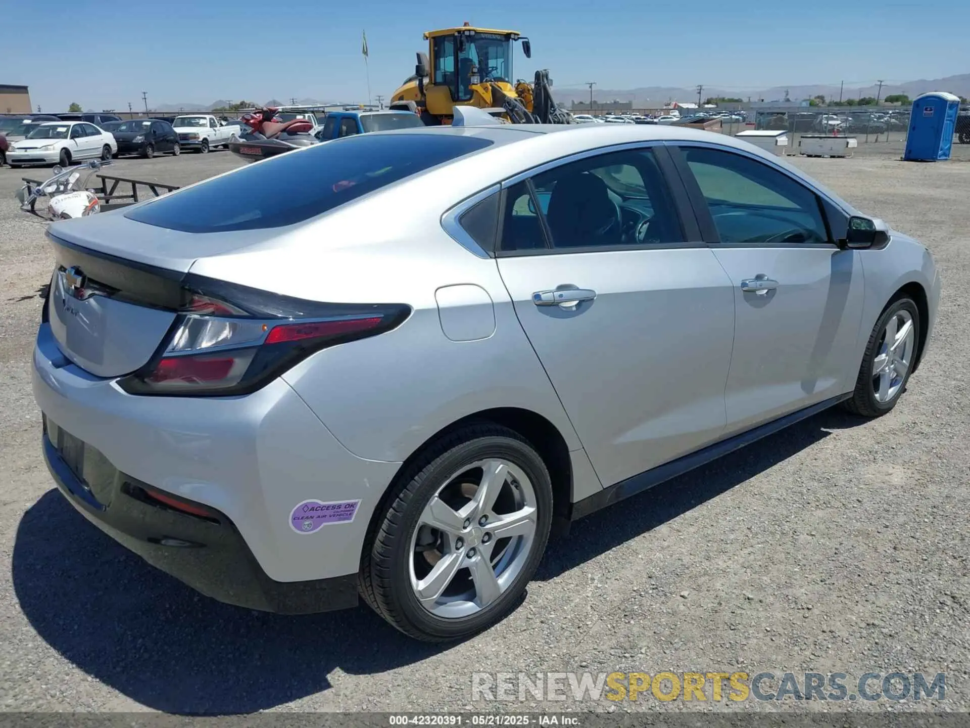 4 fotografías del automóvil dañado 1G1RC6S57KU128671 CHEVROLET VOLT 2019