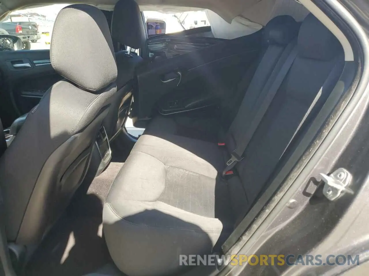 10 fotografías del automóvil dañado 2C3CCAAG1KH507224 CHRYSLER 300 2019