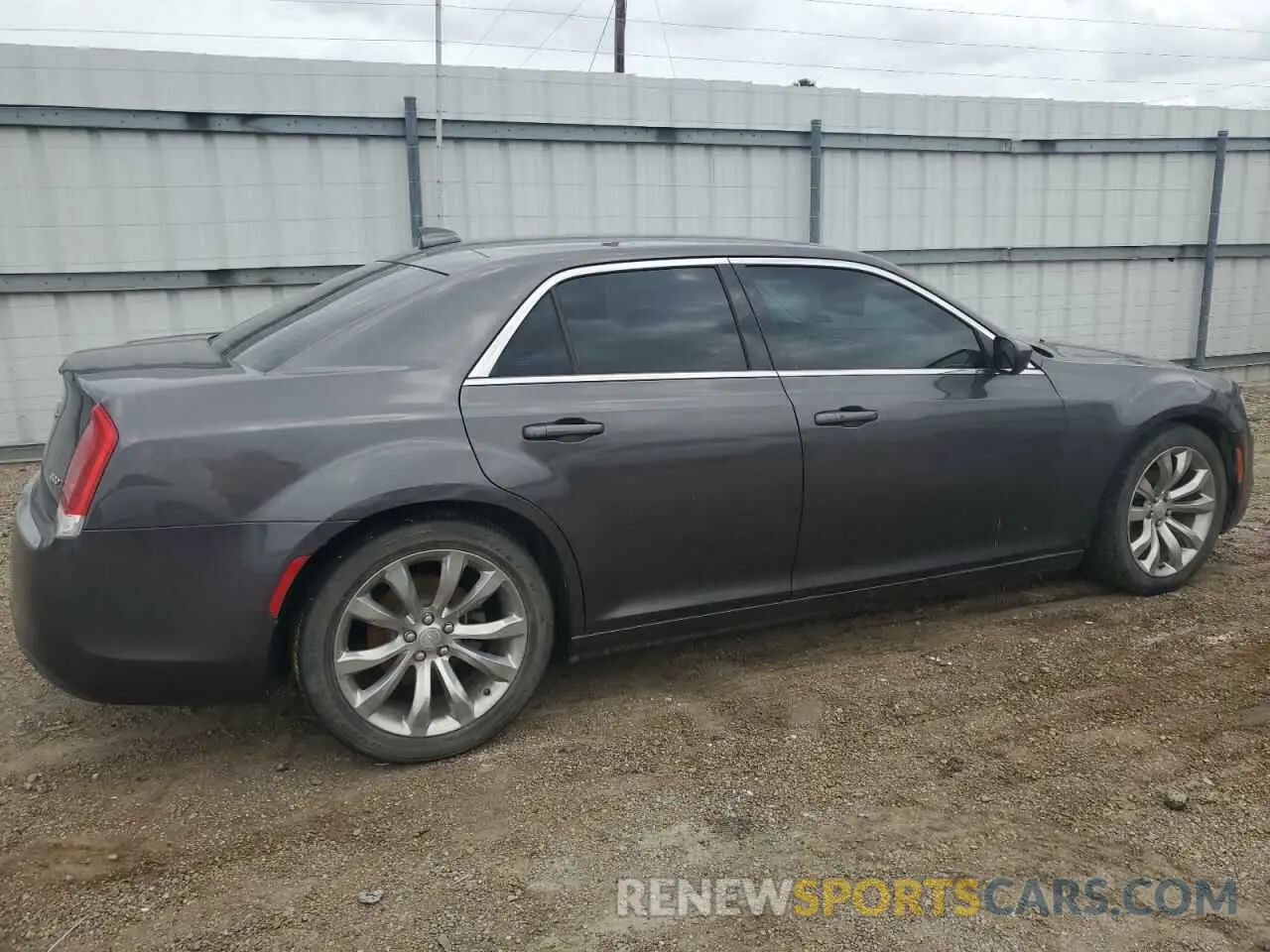 3 fotografías del automóvil dañado 2C3CCAAG1KH548047 CHRYSLER 300 2019