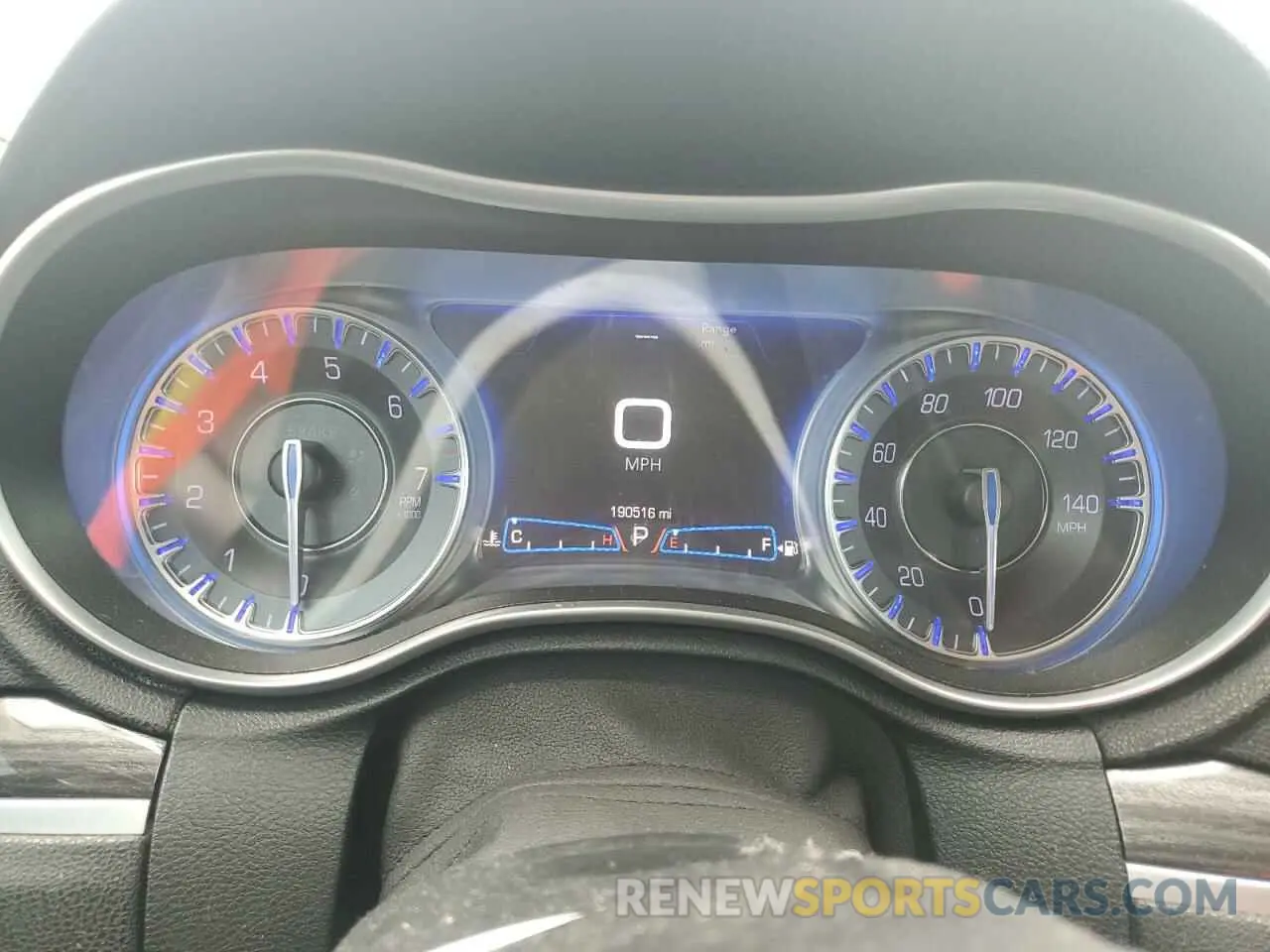 9 fotografías del automóvil dañado 2C3CCAAG1KH548047 CHRYSLER 300 2019