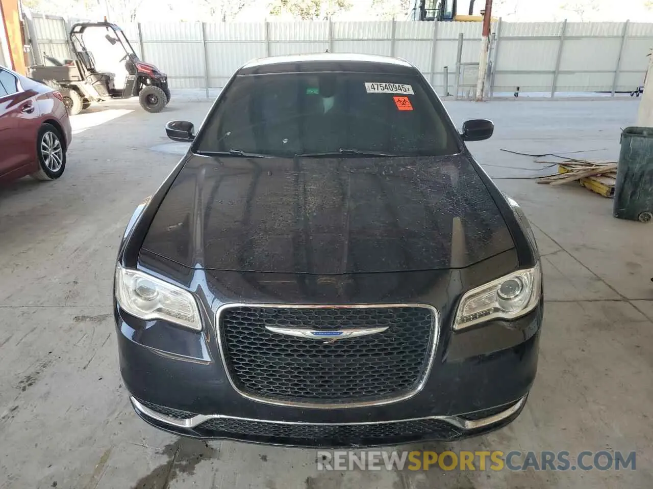 5 fotografías del automóvil dañado 2C3CCAAG2KH565231 CHRYSLER 300 2019
