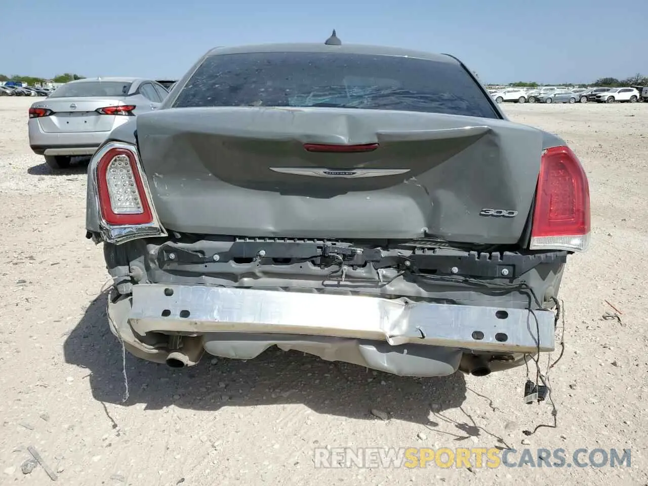 6 fotografías del automóvil dañado 2C3CCAAG2KH566380 CHRYSLER 300 2019