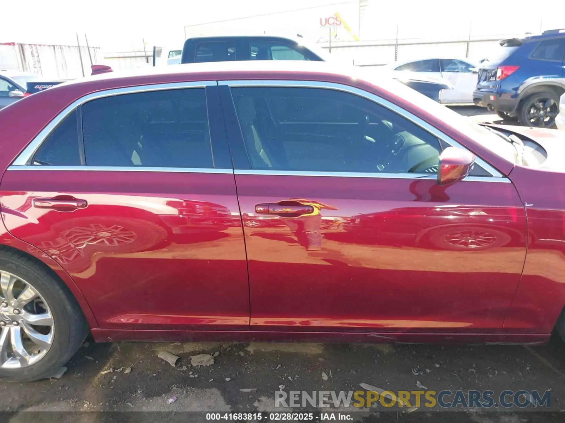 14 fotografías del automóvil dañado 2C3CCAAG2KH745924 CHRYSLER 300 2019
