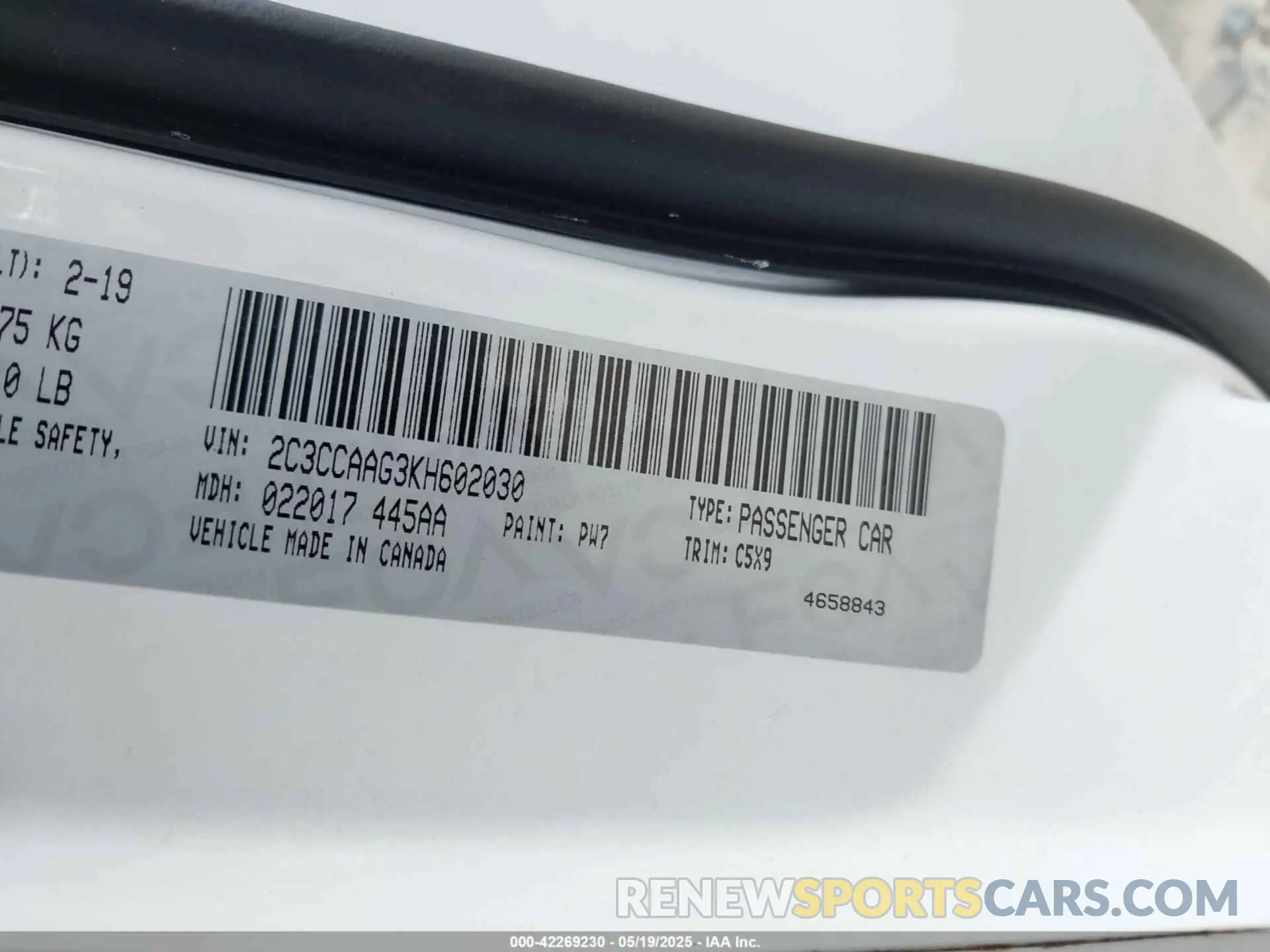 9 fotografías del automóvil dañado 2C3CCAAG3KH602030 CHRYSLER 300 2019