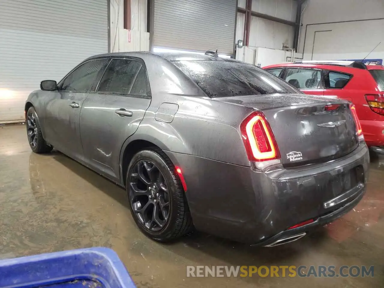 2 fotografías del automóvil dañado 2C3CCAAG3KH727318 CHRYSLER 300 2019