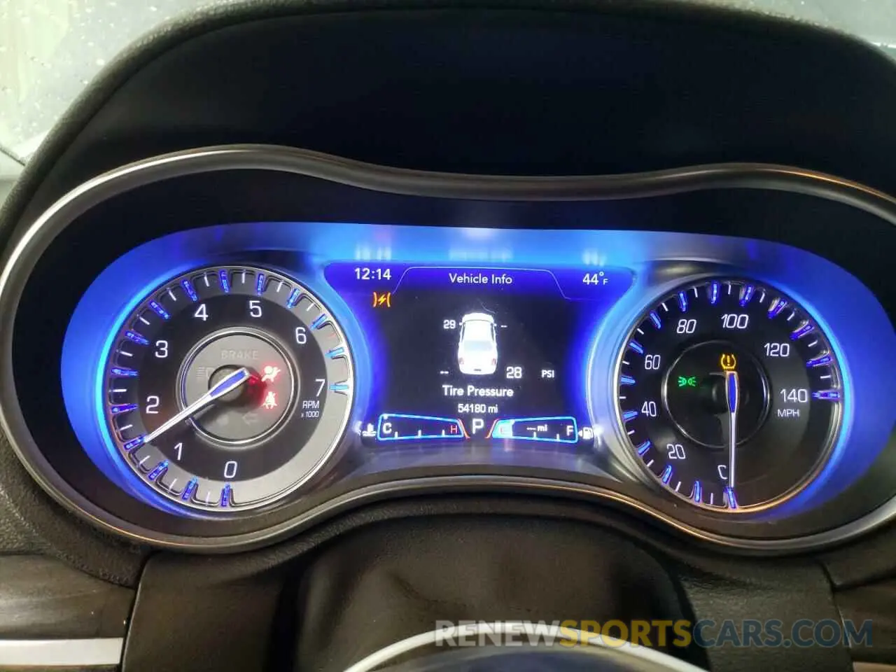 9 fotografías del automóvil dañado 2C3CCAAG3KH727318 CHRYSLER 300 2019