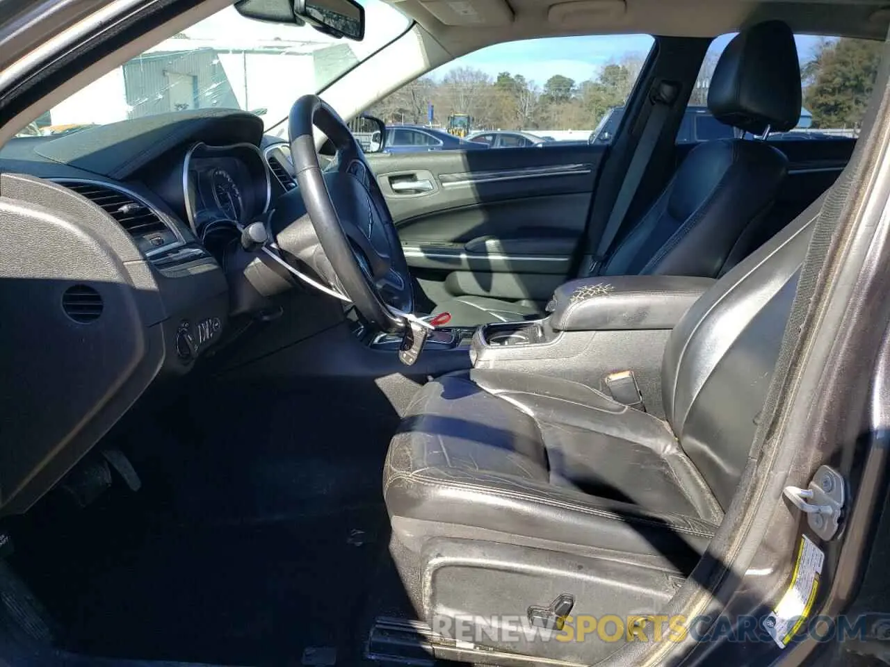 7 fotografías del automóvil dañado 2C3CCAAG5KH569015 CHRYSLER 300 2019