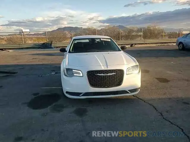 11 fotografías del automóvil dañado 2C3CCAAG6KH755579 CHRYSLER 300 2019