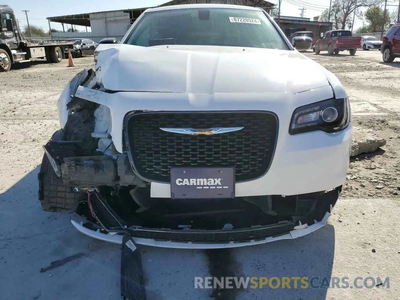 5 fotografías del automóvil dañado 2C3CCAAG7KH589914 CHRYSLER 300 2019