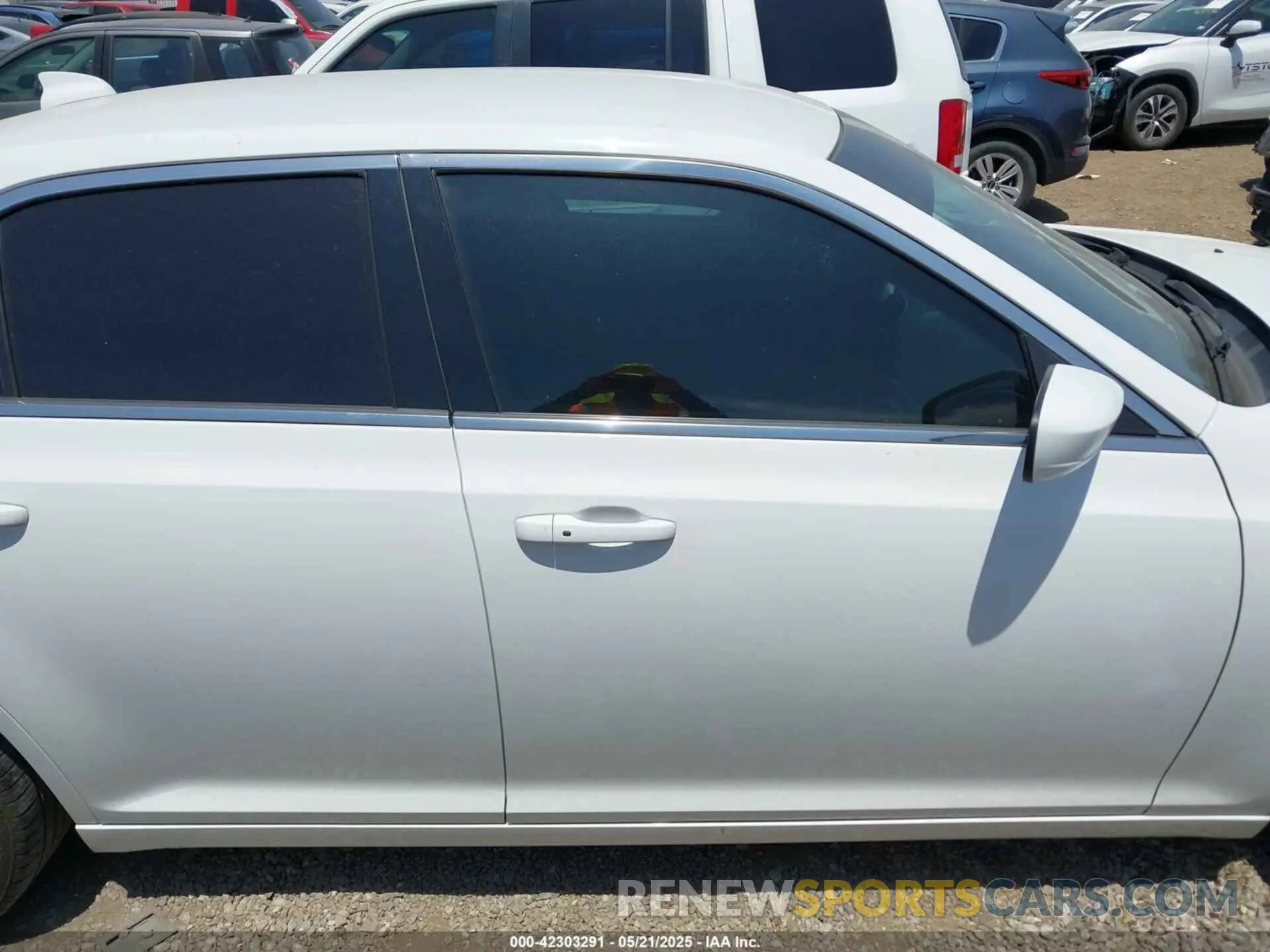 13 fotografías del automóvil dañado 2C3CCAAG7KH590111 CHRYSLER 300 2019