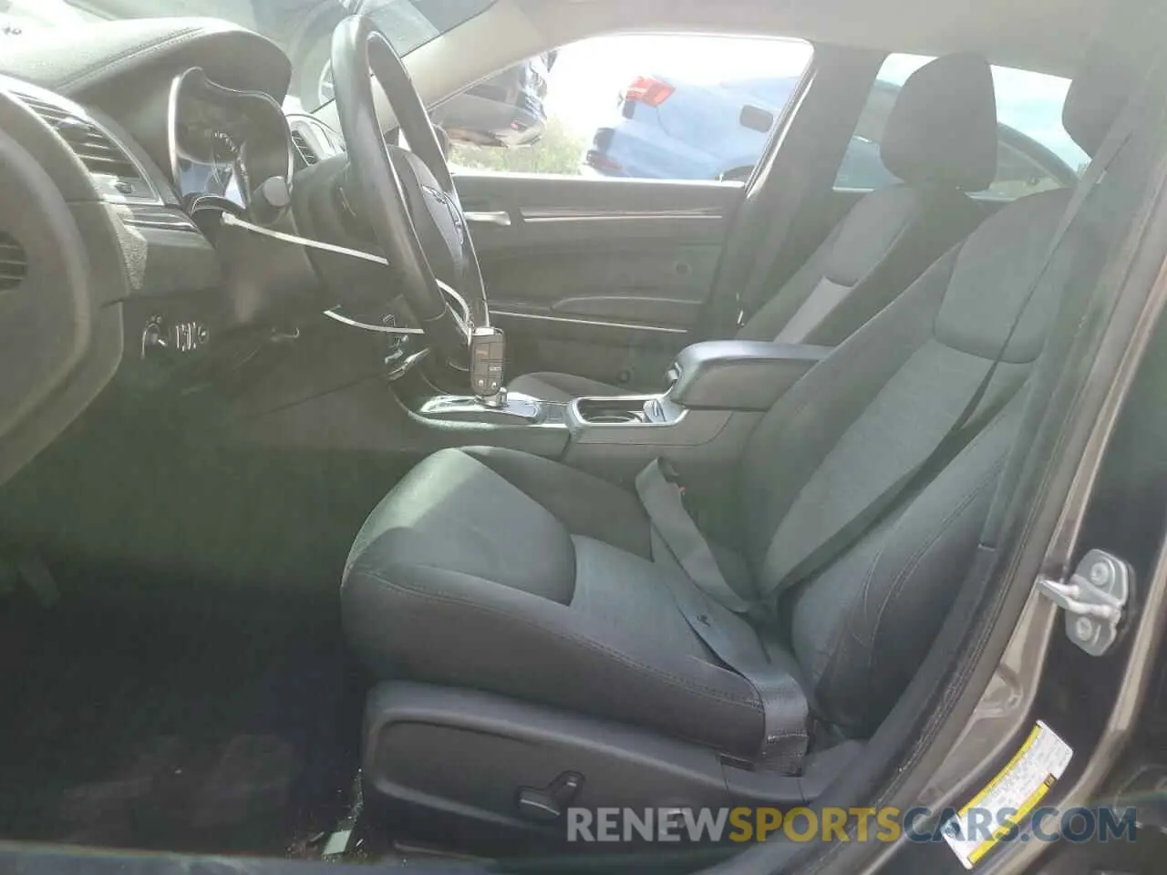 7 fotografías del automóvil dañado 2C3CCAAG7KH755767 CHRYSLER 300 2019