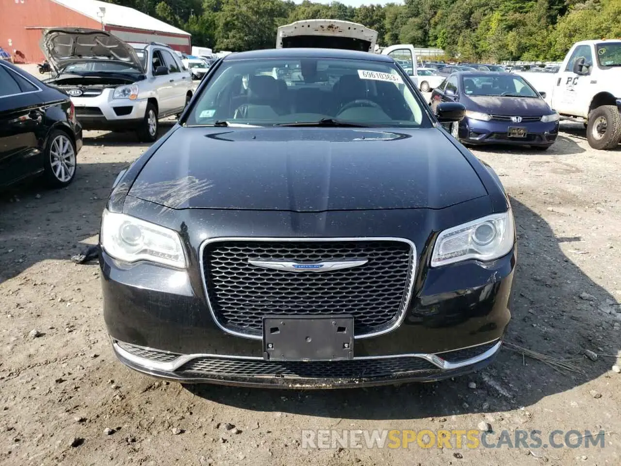 5 fotografías del automóvil dañado 2C3CCAAG8KH517183 CHRYSLER 300 2019