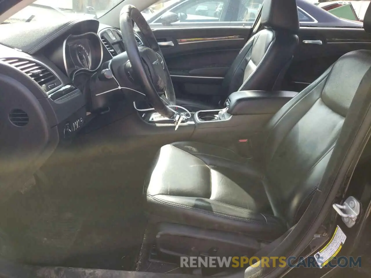 7 fotografías del automóvil dañado 2C3CCAAG8KH517183 CHRYSLER 300 2019