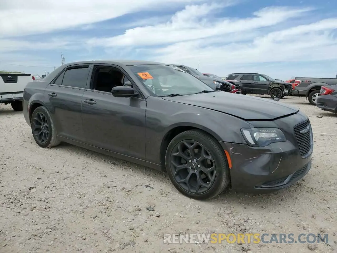 4 fotografías del automóvil dañado 2C3CCAAG8KH602041 CHRYSLER 300 2019