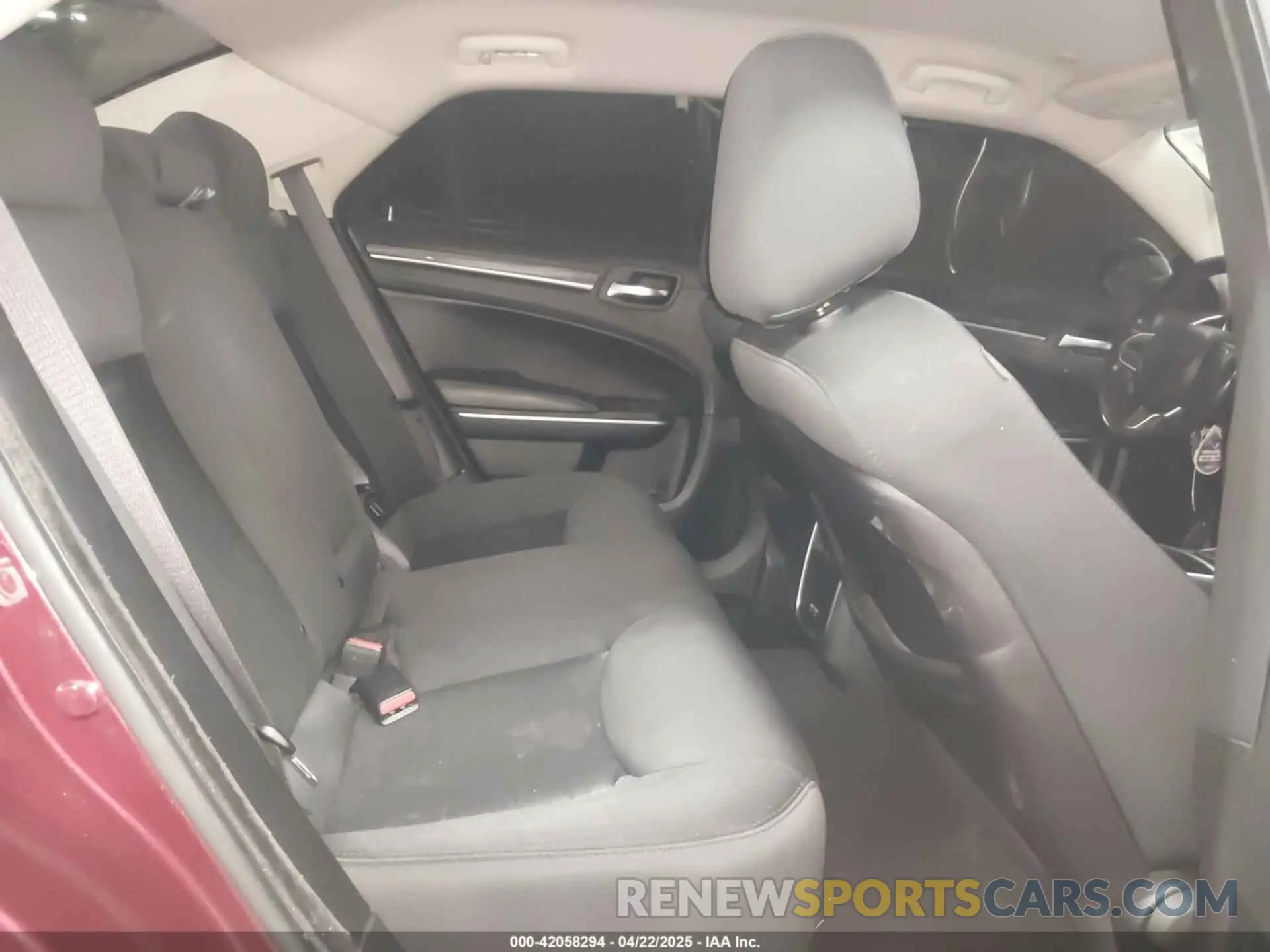 8 fotografías del automóvil dañado 2C3CCAAG8KH728870 CHRYSLER 300 2019
