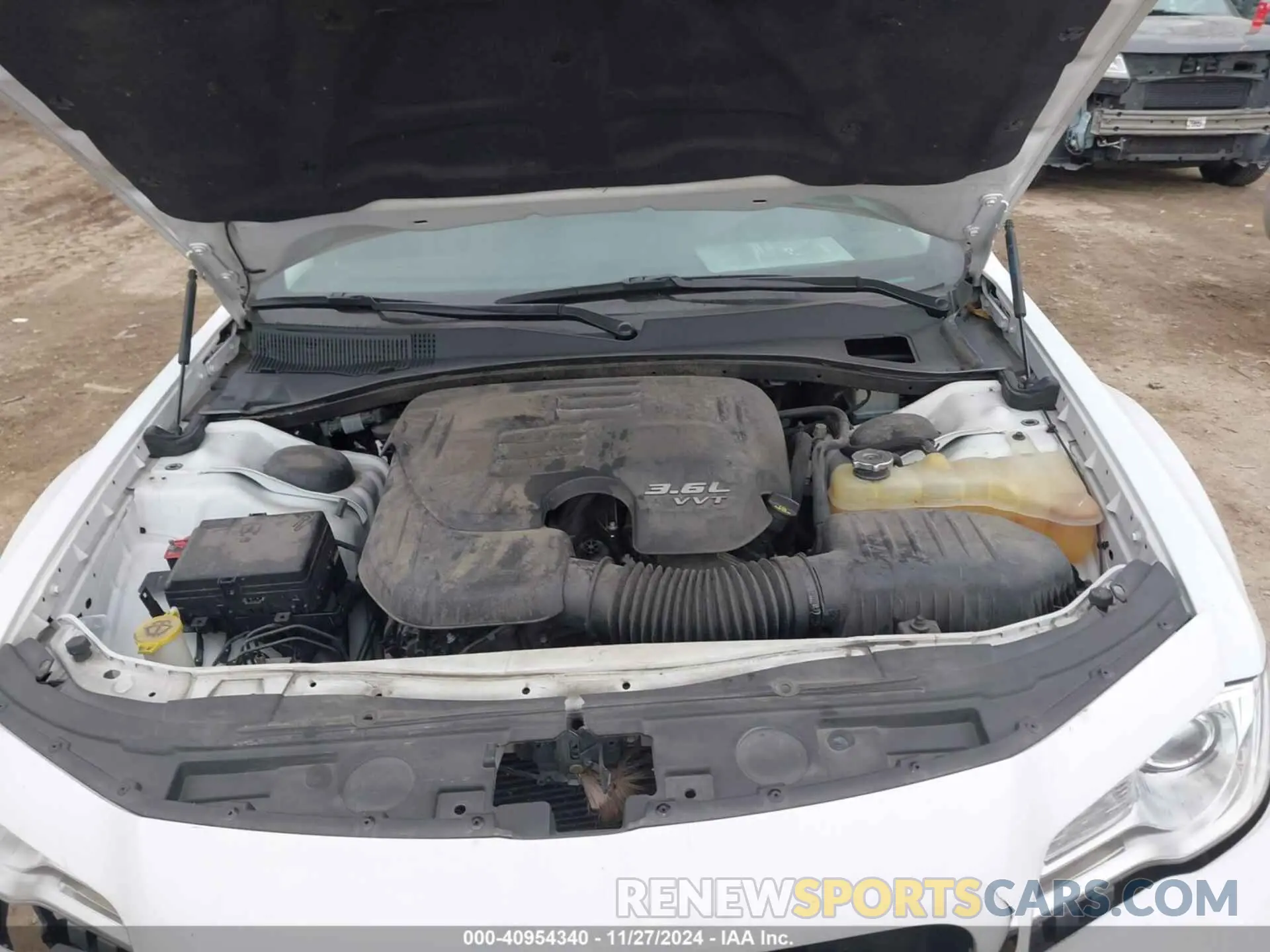 10 fotografías del automóvil dañado 2C3CCAAG9KH736962 CHRYSLER 300 2019