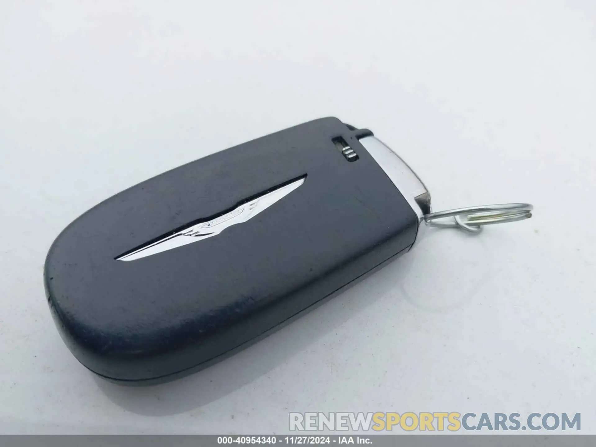 11 fotografías del automóvil dañado 2C3CCAAG9KH736962 CHRYSLER 300 2019