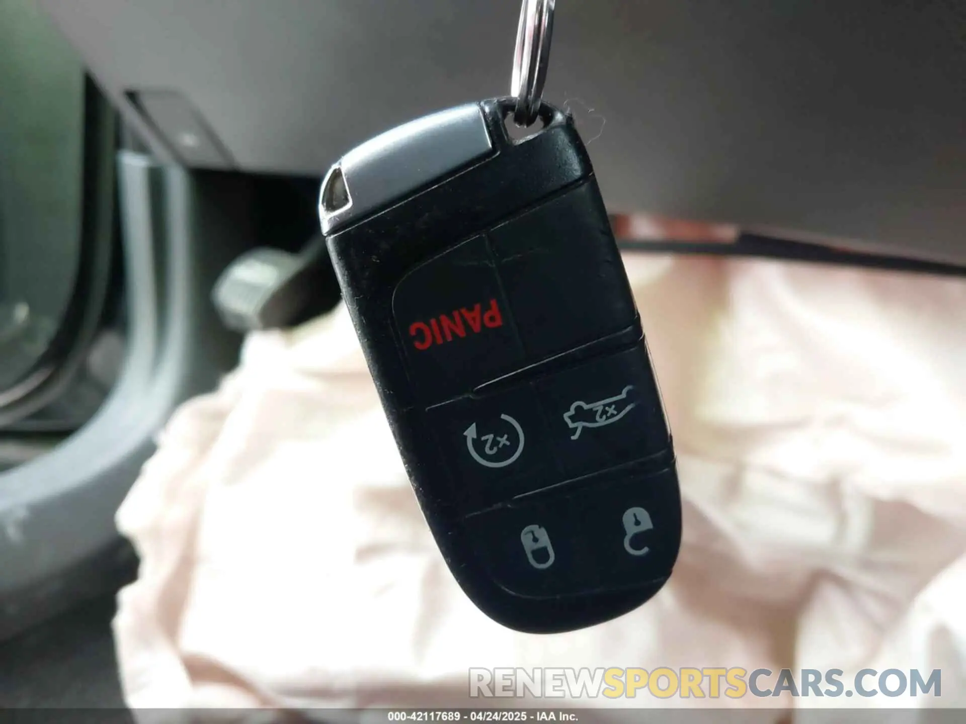 11 fotografías del automóvil dañado 2C3CCABG0KH515491 CHRYSLER 300 2019
