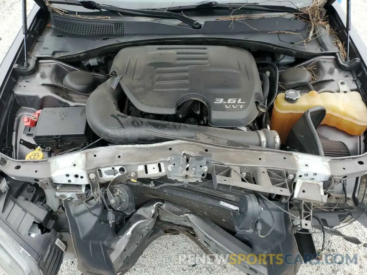 11 fotografías del automóvil dañado 2C3CCABG0KH515622 CHRYSLER 300 2019