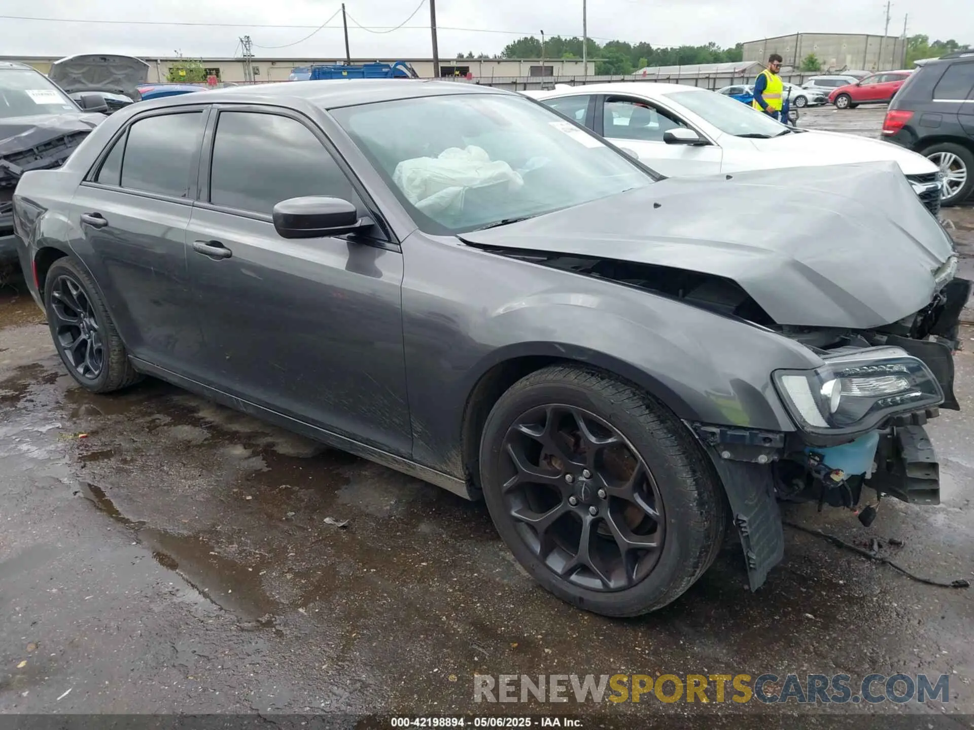 1 fotografías del automóvil dañado 2C3CCABG0KH516446 CHRYSLER 300 2019