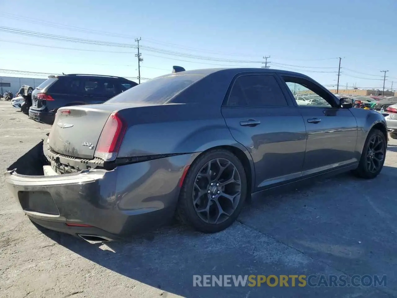 3 fotografías del automóvil dañado 2C3CCABG0KH633993 CHRYSLER 300 2019