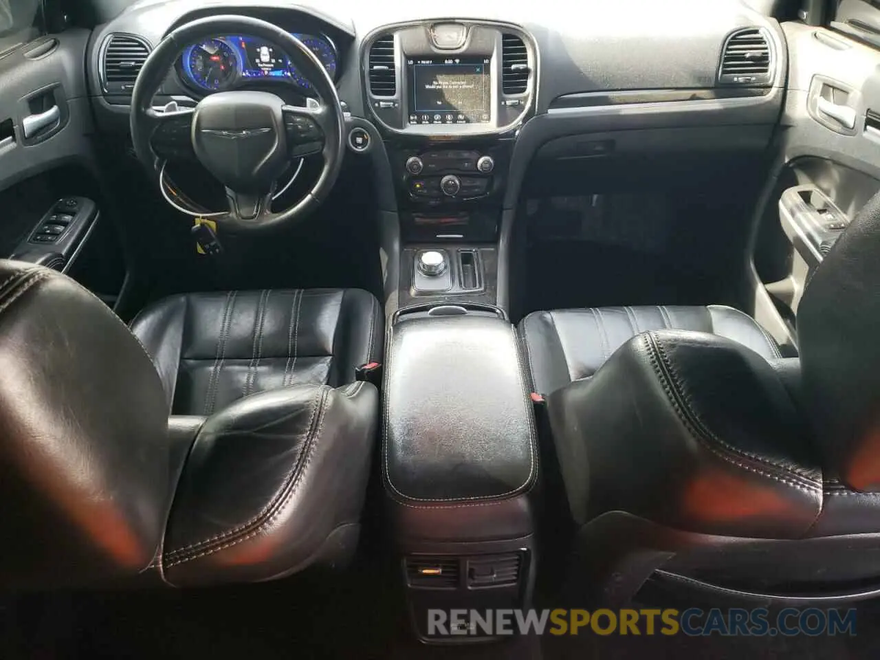 8 fotografías del automóvil dañado 2C3CCABG0KH633993 CHRYSLER 300 2019