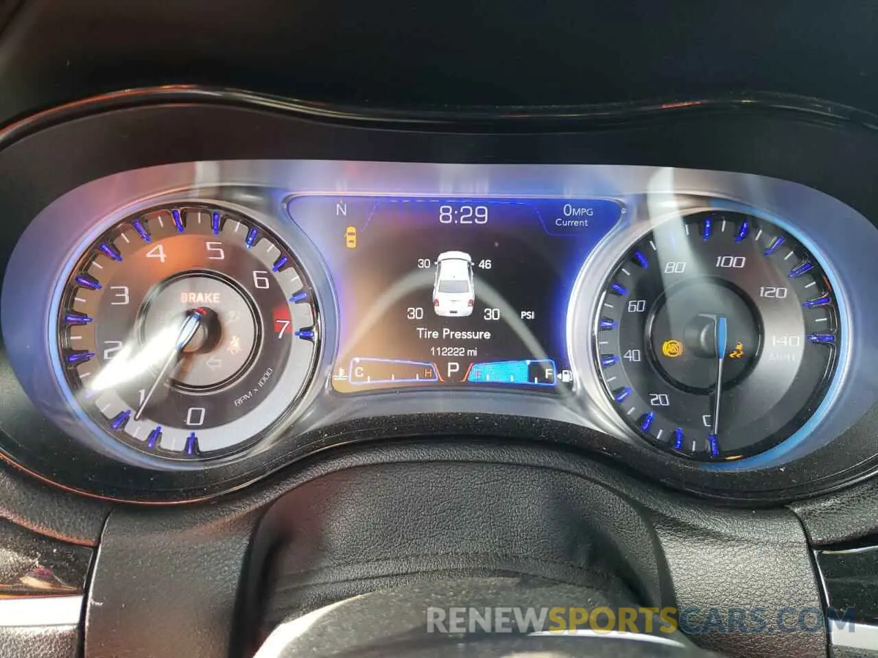 9 fotografías del automóvil dañado 2C3CCABG0KH633993 CHRYSLER 300 2019