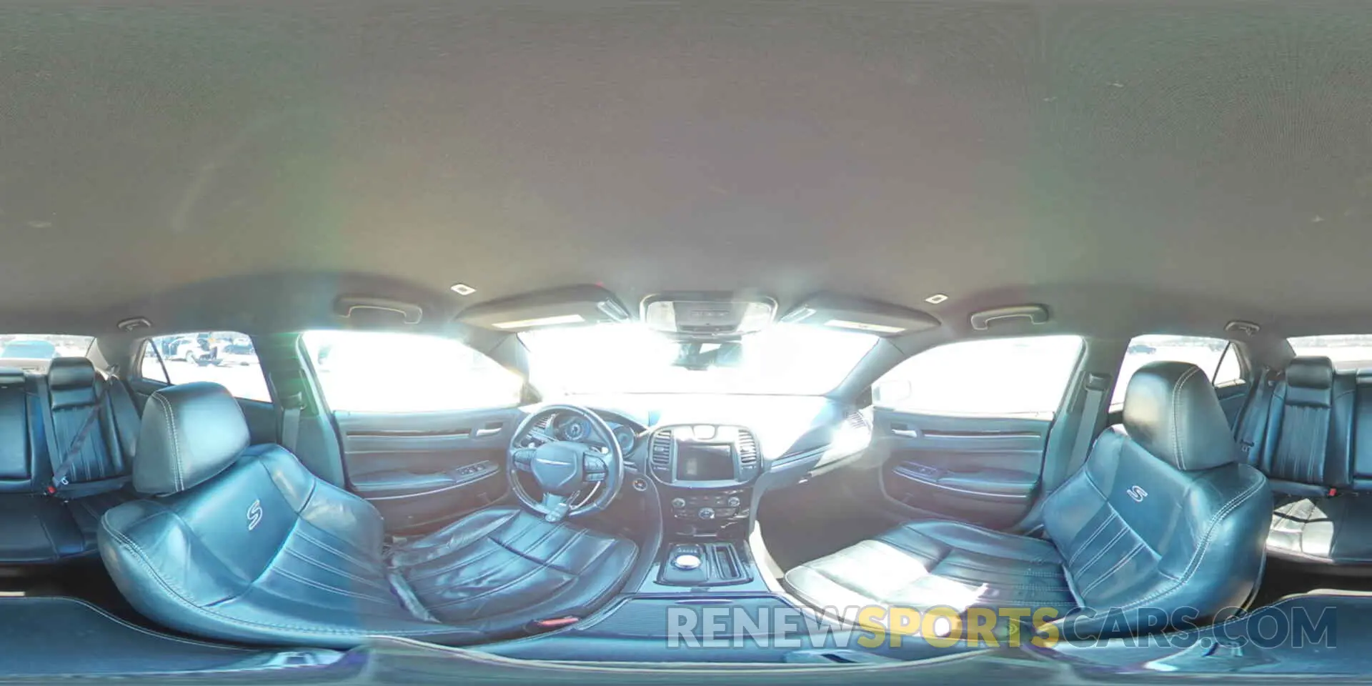 12 fotografías del automóvil dañado 2C3CCABG1KH654061 CHRYSLER 300 2019