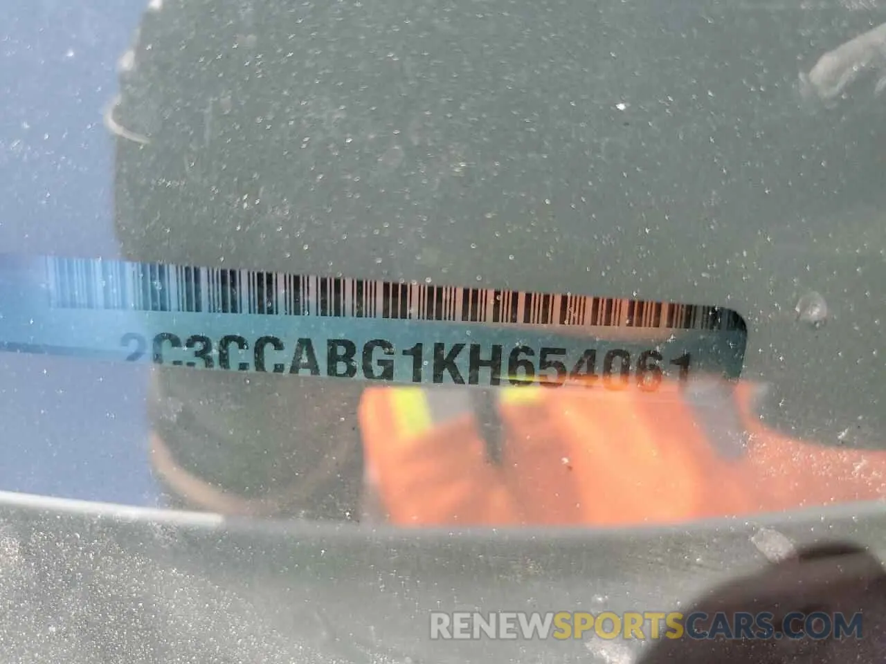 14 fotografías del automóvil dañado 2C3CCABG1KH654061 CHRYSLER 300 2019