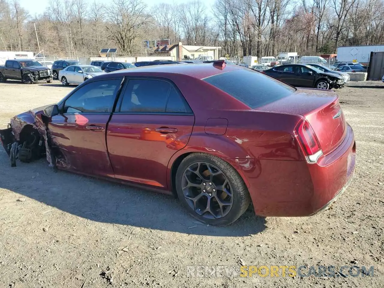 2 fotografías del automóvil dañado 2C3CCABG2KH654229 CHRYSLER 300 2019