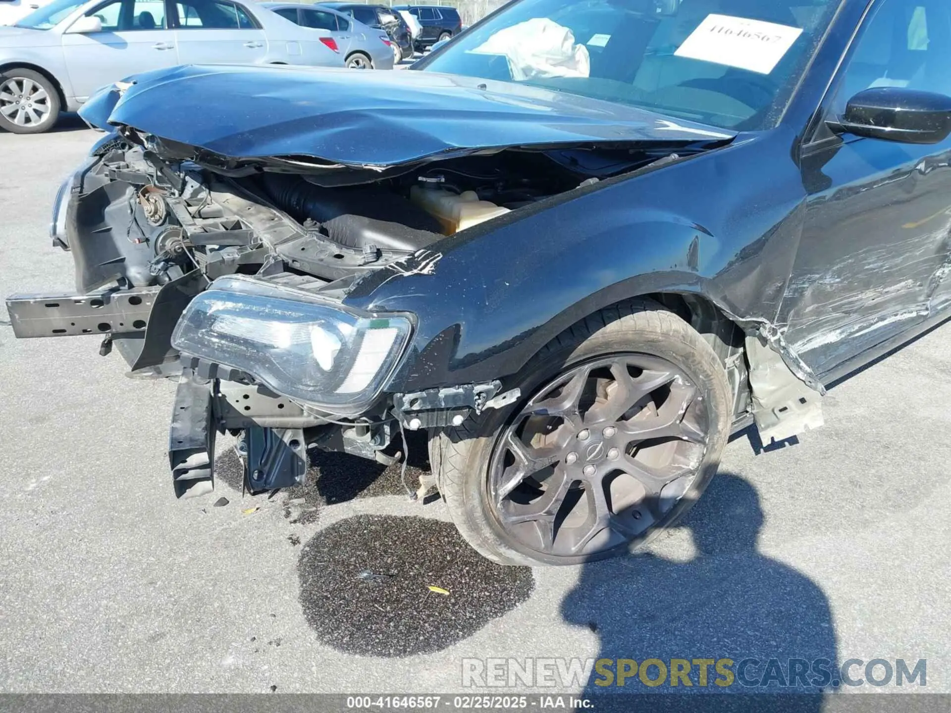 17 fotografías del automóvil dañado 2C3CCABG2KH686100 CHRYSLER 300 2019