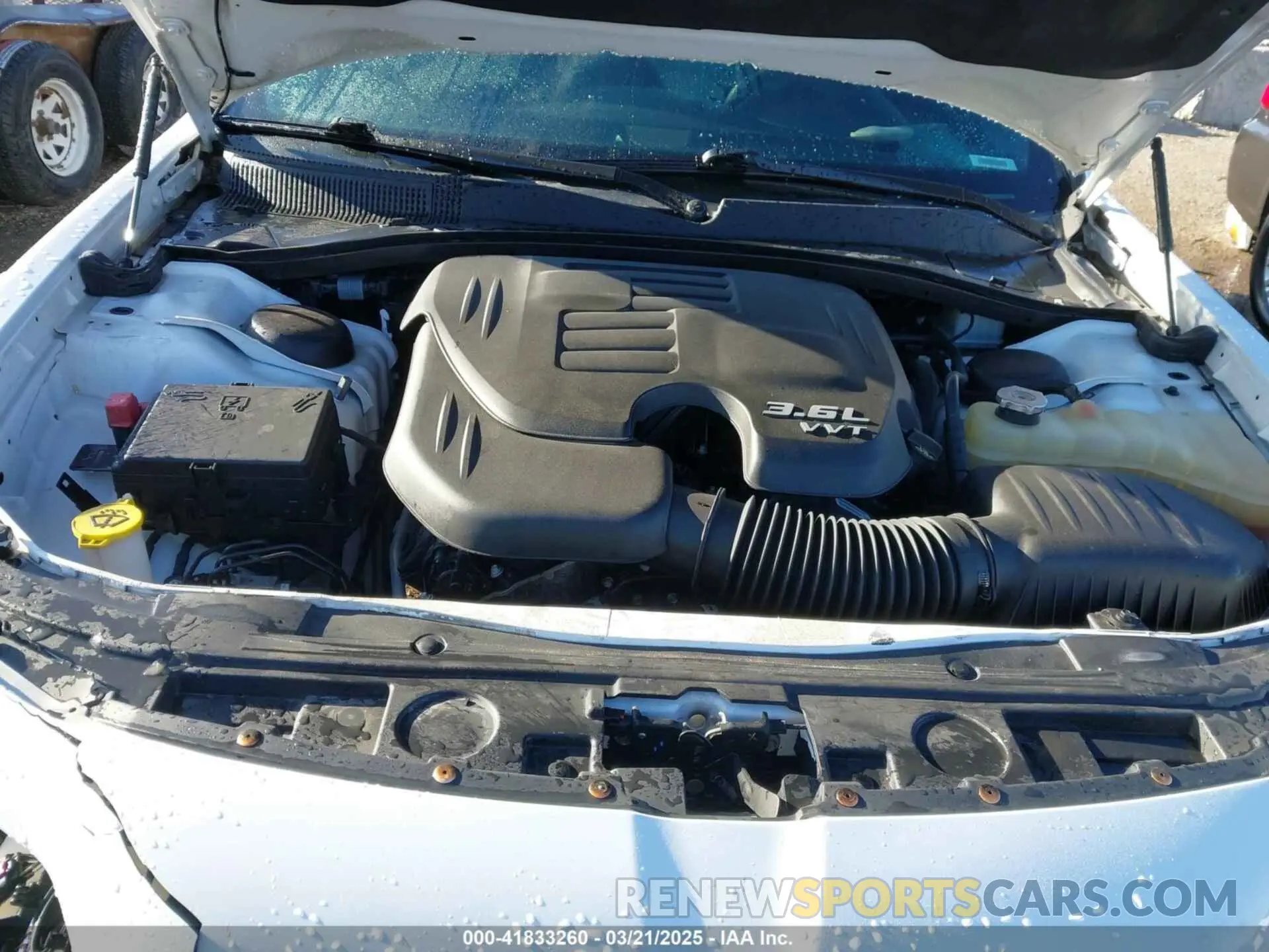 10 fotografías del automóvil dañado 2C3CCABG3KH533614 CHRYSLER 300 2019