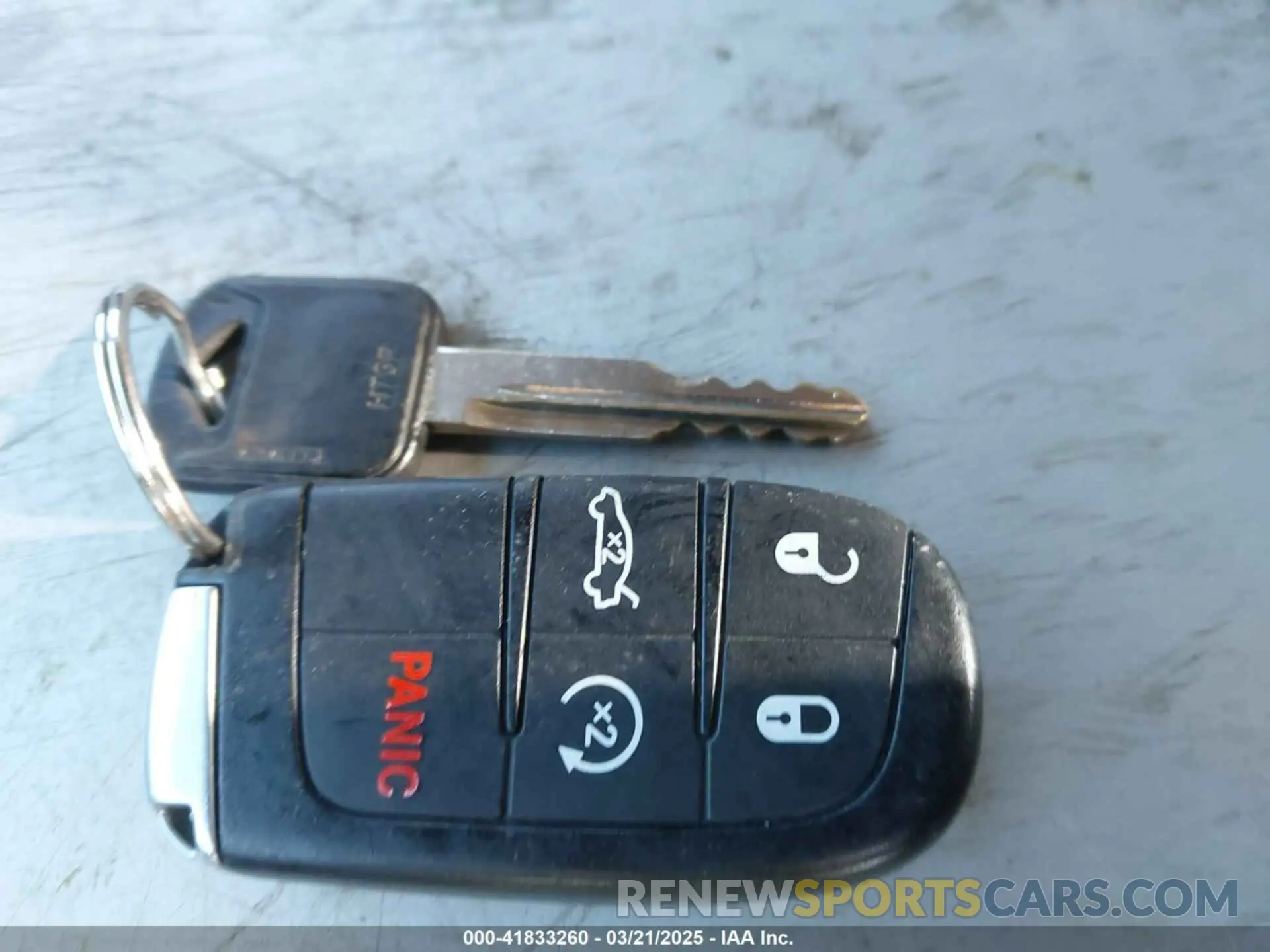 11 fotografías del automóvil dañado 2C3CCABG3KH533614 CHRYSLER 300 2019